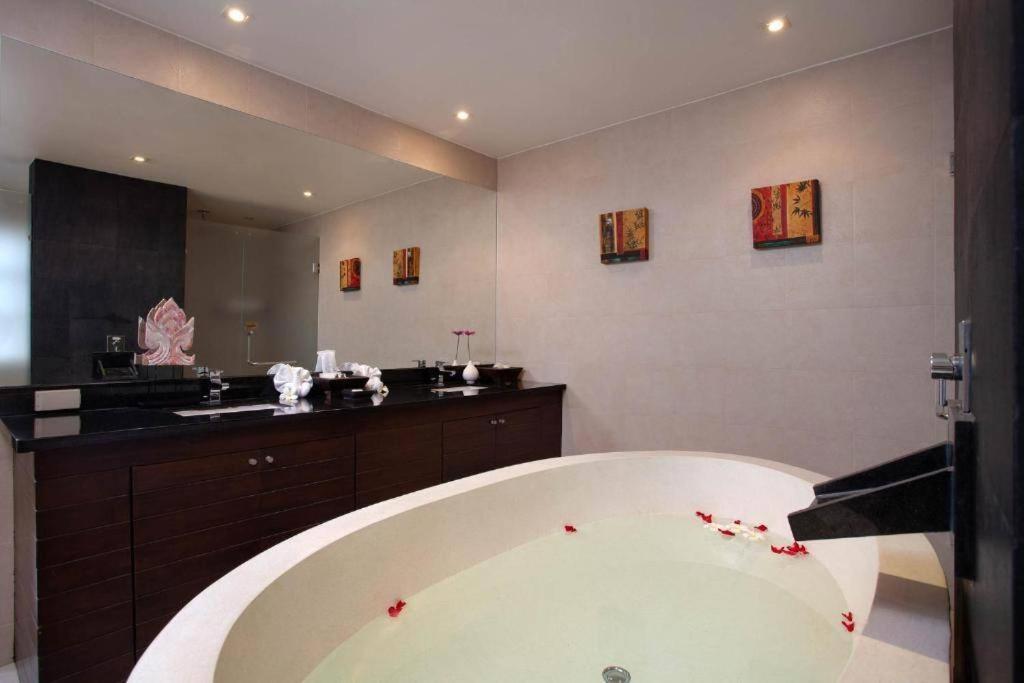 The 203 Villa Bang Tao Beach (Phuket)